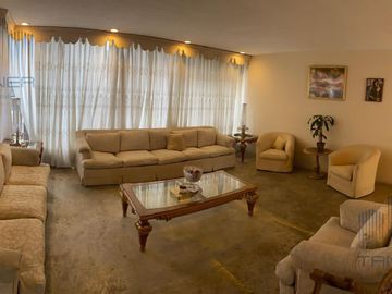 En venta Casa en Tecamachalco, para remodelar con muy buen potencial (D)