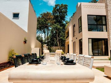EN VENTA|VILLA|TULUM|CASA|4|HABITACIONES|CERCA|MAR|YOGA|GYM|PET|FRIENDLY