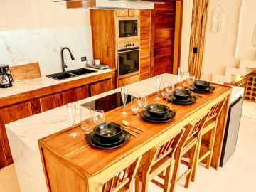 EN VENTA|VILLA|TULUM|CASA|4|HABITACIONES|CERCA|MAR|YOGA|GYM|PET|FRIENDLY