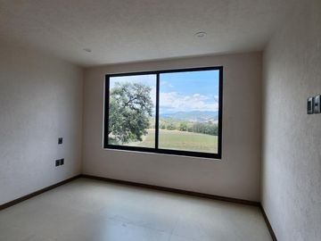 Casa en Venta  Altozano Fraccionamiento privado, Recamara en PB