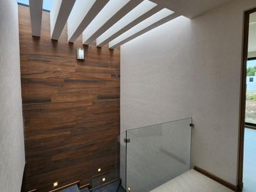 Casa en Venta  Altozano Fraccionamiento privado, Recamara en PB