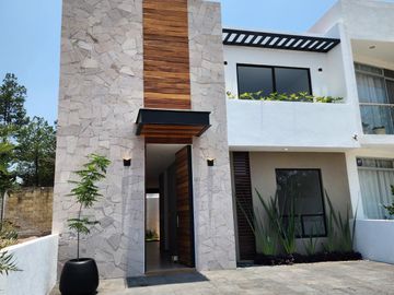 Casa en venta fraccionamiento Praderas I Altozano