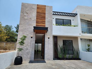 Casa en venta fraccionamiento Praderas I Altozano
