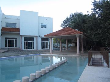 QUINTA EN VENTA LOS CAVAZOS SANTIAGO NL CARRETERA NACIONAL $23,900,000