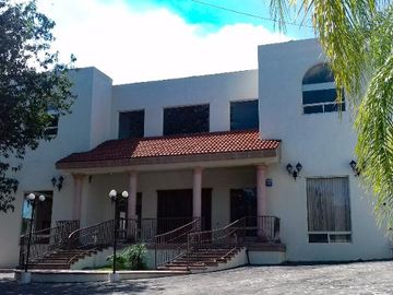QUINTA EN VENTA LOS CAVAZOS SANTIAGO NL CARRETERA NACIONAL $23,900,000
