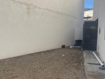 CASA EN VENTA EN APODACA, FRACCIONAMIENTO ARBADO