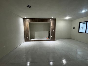 CASA EN VENTA COLONIA SECTOR FRANCISCO VILLA CD MADERO