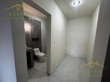 CASA EN VENTA COLONIA SECTOR FRANCISCO VILLA CD MADERO