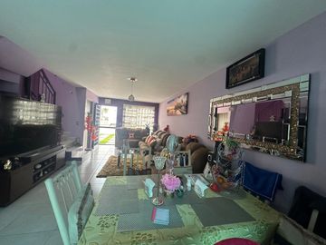 Casa en venta en Candora urbanidad
