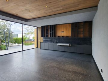 Casa en Venta en Club de Golf Tres Marías