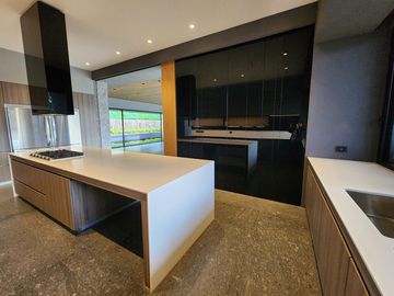 Casa en Venta en Club de Golf Tres Marías