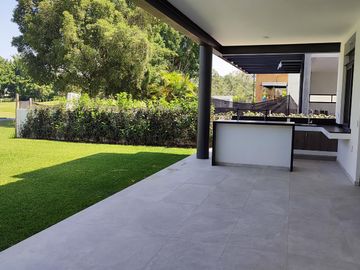 Casa - Fraccionamiento Paraíso Country Club