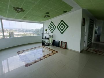 Casa en venta con tres habitaciones y jardín en Tizatlan, Tlaxcala.