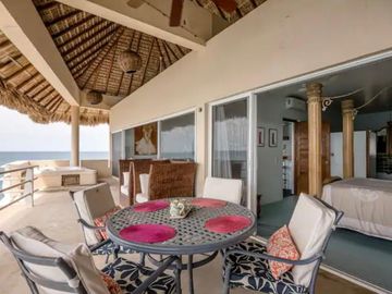 PENTHOUSE EN PUERTO ESCONDIDO, OAXACA