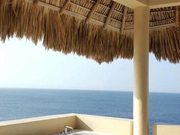 PENTHOUSE EN PUERTO ESCONDIDO, OAXACA