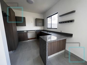 CASA EN VENTA ALTARES RESIDENCIAL ZONA CARRETERA NACIONAL SANTIAGO
