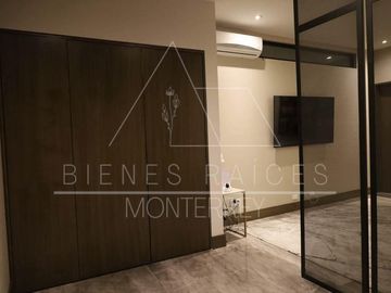 Casa en venta en carretera nacional a la altura de el uro