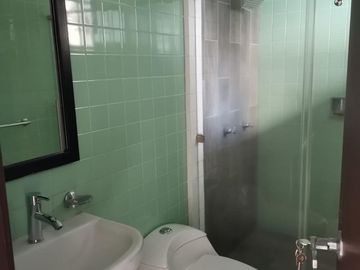 Venta Casa Sola con Recámaras en PB, Lomas de San Antón