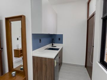 Estudio con Amenidades de Lujo a pasos de la Laguna