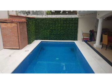 VENTA  CASA CON PISCINA EN LA ALAMEDA