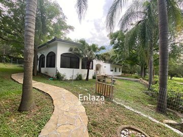 Quinta en Venta en el Barrial