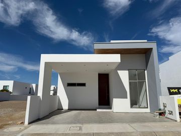 Casa en Fraccionamiento Sábalo Cerritos