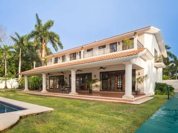 VILLA EN VENTA EN CANCUN
