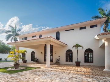 VILLA EN VENTA EN CANCUN