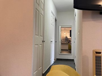 Venta Depto 3 Rec 2 Baños, Cajón para elevauto. Parque San Antonio, Carola - CDMX