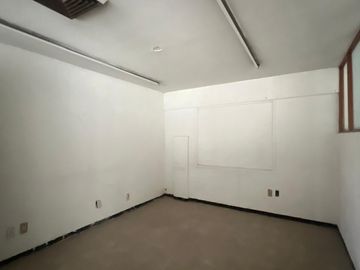 Bodega en Venta Blvd. Venustiano Carranza, León Gto.