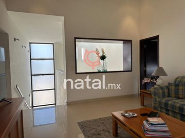 CASA EN VENTA cluster 222 LOMAS DE ANGELOPOLIS PUEBLA