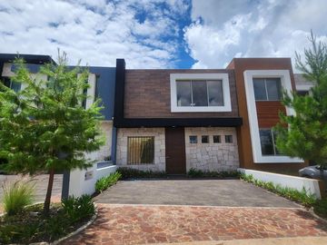 Casa en Venta Fraccionamiento El olivar Altozano