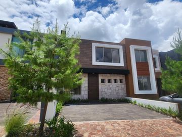 Casa en Venta Fraccionamiento El olivar Altozano