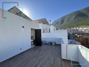 CASA EN VENTA BALCONES DE SAN PATRICIO ZONA GENERAL ESCOBEDO