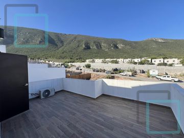 CASA EN VENTA BALCONES DE SAN PATRICIO ZONA GENERAL ESCOBEDO