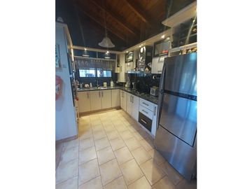 Venta. Casa y departamento de montaña. Estancia Vieja. Córdoba