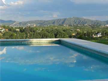 Venta. Casa y departamento de montaña. Estancia Vieja. Córdoba