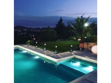 Venta. Casa y departamento de montaña. Estancia Vieja. Córdoba