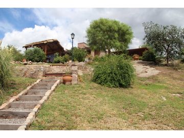 Venta. Casa y departamento de montaña. Estancia Vieja. Córdoba
