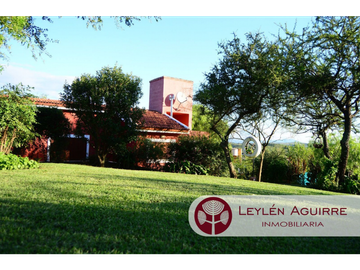 Venta. Casa y departamento de montaña. Estancia Vieja. Córdoba