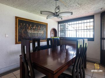Casa en venta en San Bernardino, Tlaxcalancingo.
