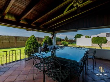Casa en venta en San Bernardino, Tlaxcalancingo.