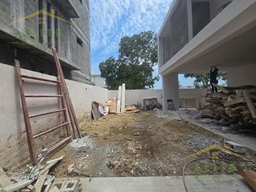 CASA EN VENTA COLONIA NUEVO AEROPUERTO