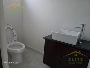 CASA EN VENTA COLONIA NUEVO AEROPUERTO
