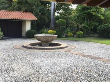 CASA EN VENTA EN LOS APANTLES