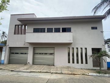 Casa - Petrolera