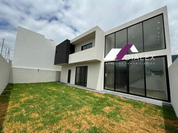 Bosques de las Misiones -CARRETERA NACIONAL- Casa  VENTA Santiago Nuevo León, 422 M2