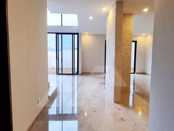 Bosques de las Misiones -CARRETERA NACIONAL- Casa  VENTA Santiago Nuevo León, 422 M2