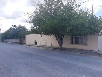 Casa en Venta  de un piso Centro del Municipio de Paras N.L.