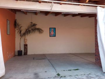 VENTA DE CASA SOLA EN CAPULTITLAN TOLUCA